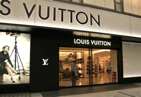 black friday louis vuitton rome|Louis Vuitton store roma italy.